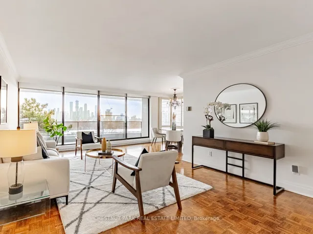 Additional property image - 10 Avoca Ave Unit 606