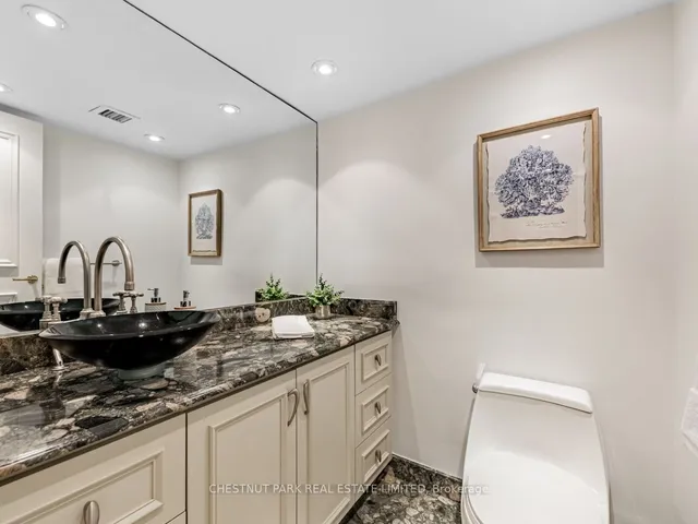 Additional property image - 10 Avoca Ave Unit 606
