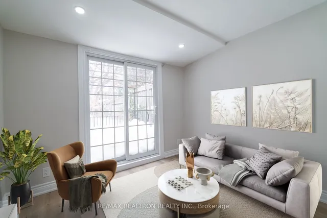 Additional property image - 1181 DOVERCOURT Rd