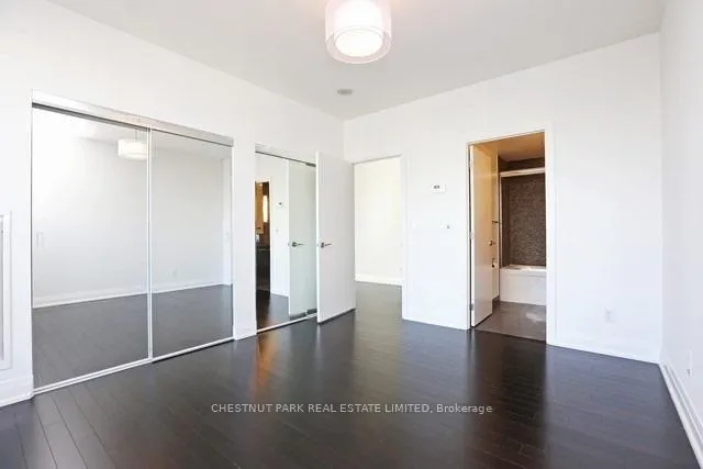 Additional property image - 80 John St Unit 2812