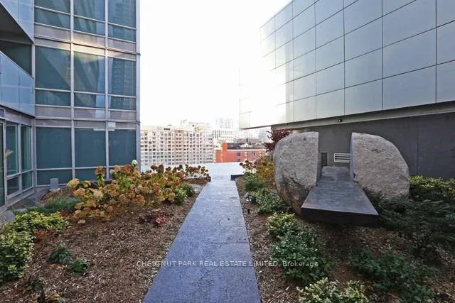 Additional property image - 80 John St Unit 2812
