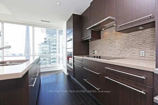Additional property image - 80 John St Unit 2812