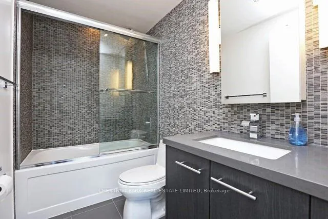 Additional property image - 80 John St Unit 2812