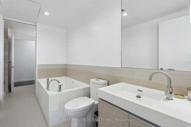 Additional property image - 390 Cherry St Unit 2302