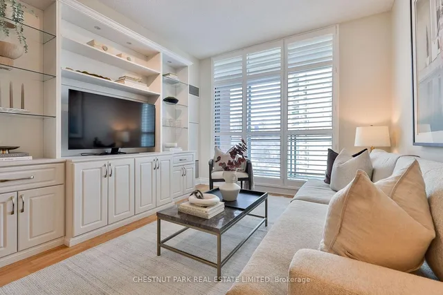 Additional property image - 319 Merton St Unit 1013