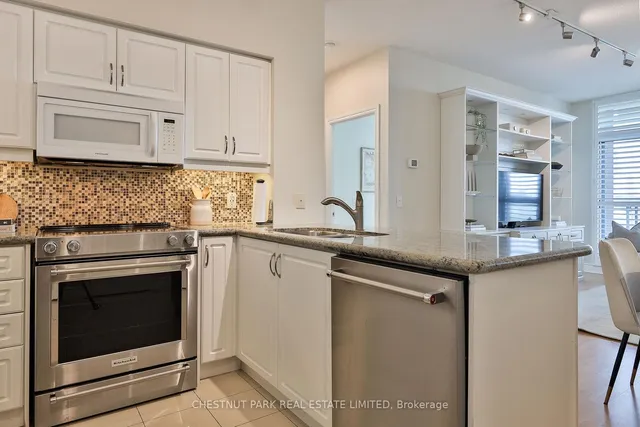 Additional property image - 319 Merton St Unit 1013