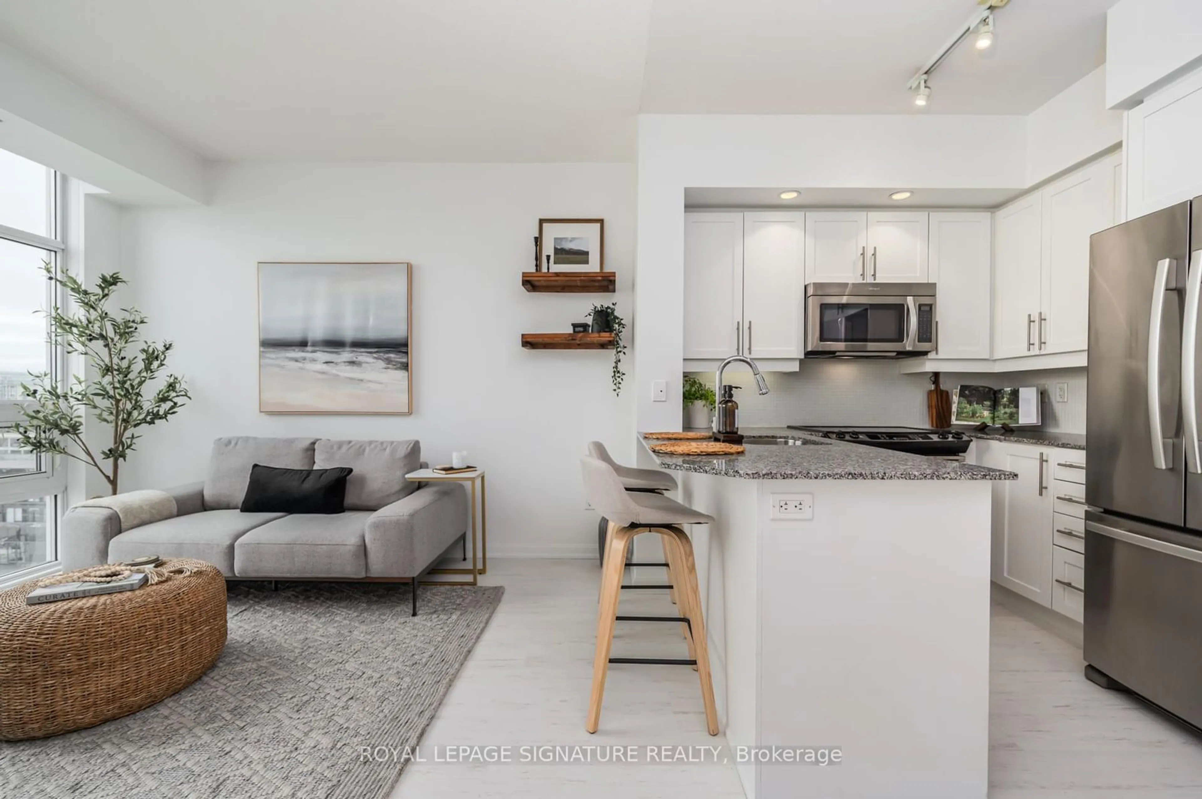 Open concept kitchen, unknown for 85 East Liberty St #1703, Toronto Ontario M6K 3R4