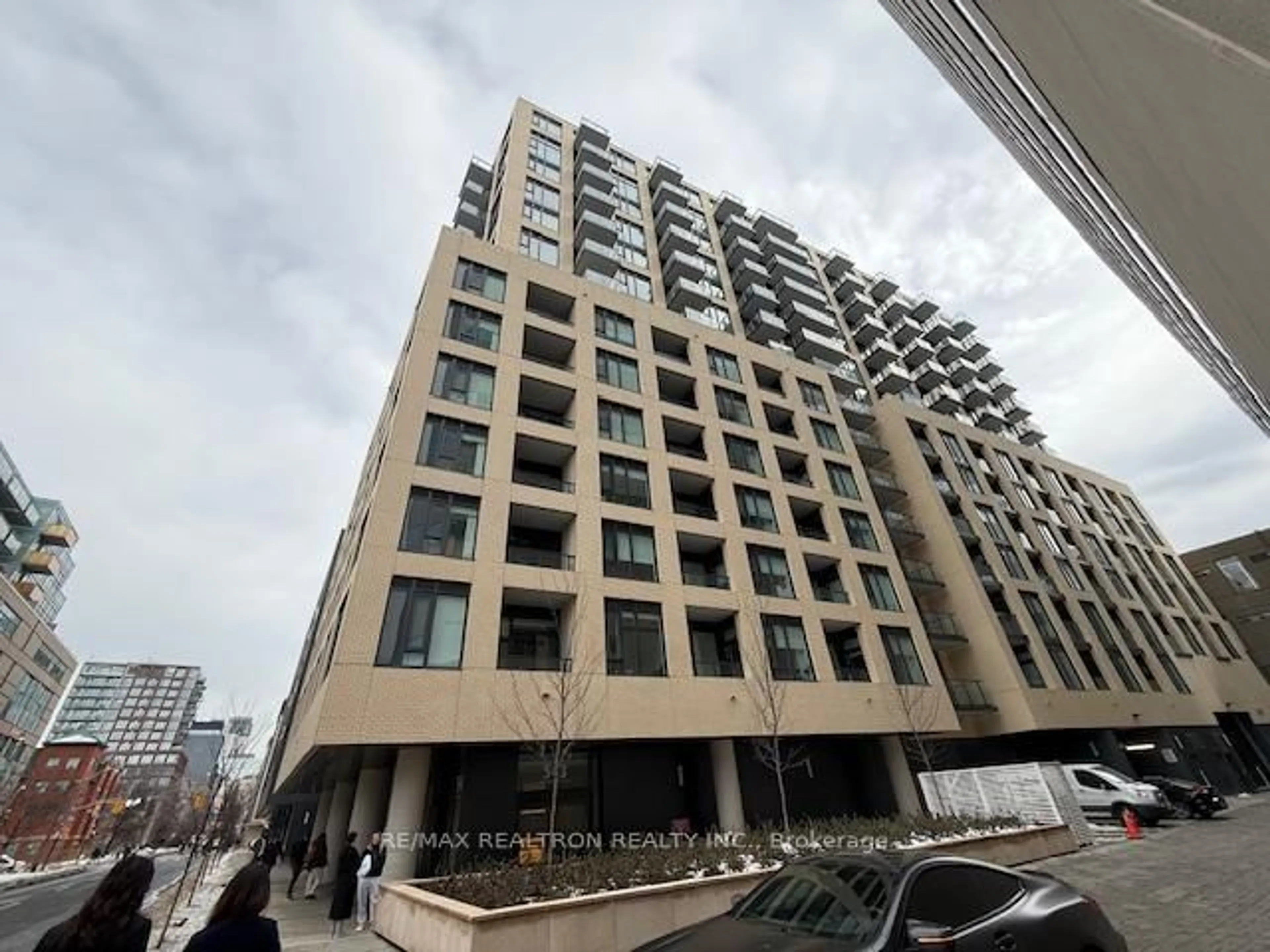 Unknown for 543 Richmond St #817, Toronto Ontario M5V 0W9