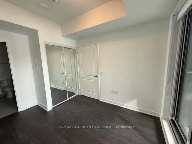 Additional property image - 543 Richmond St Unit 817