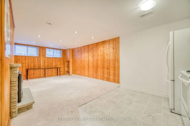 Additional property image - 52 Alamosa Dr