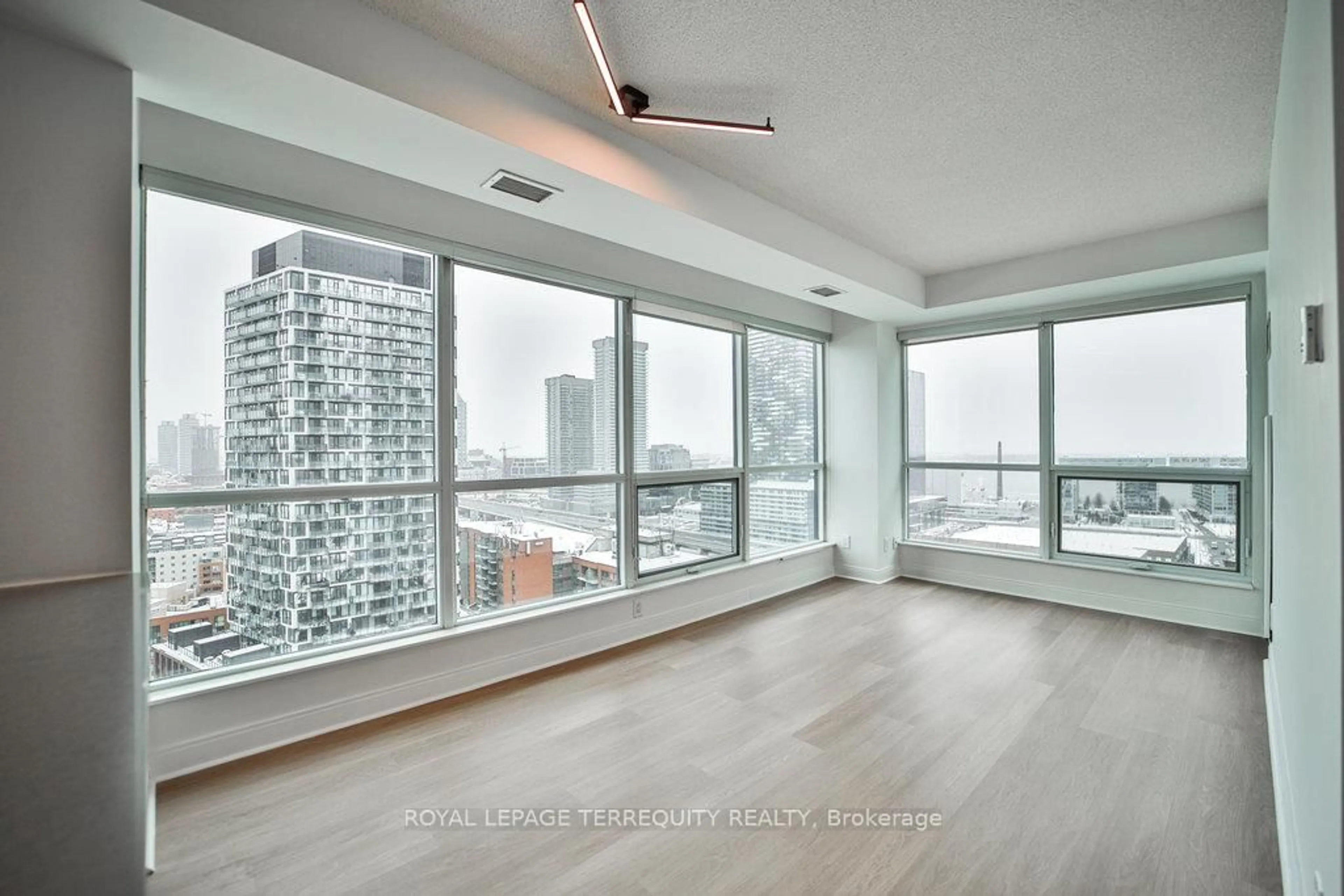 A pic of a room for 1 Scott St #2102, Toronto Ontario M5E 1A1