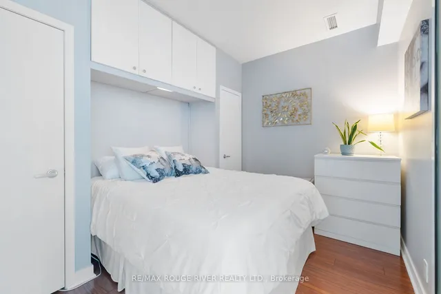 Additional property image - 381 Front St Unit 3201