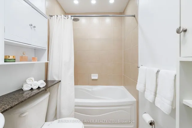 Additional property image - 381 Front St Unit 3201