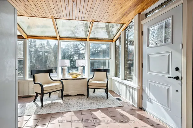 Additional property image - 599 Glencairn Ave