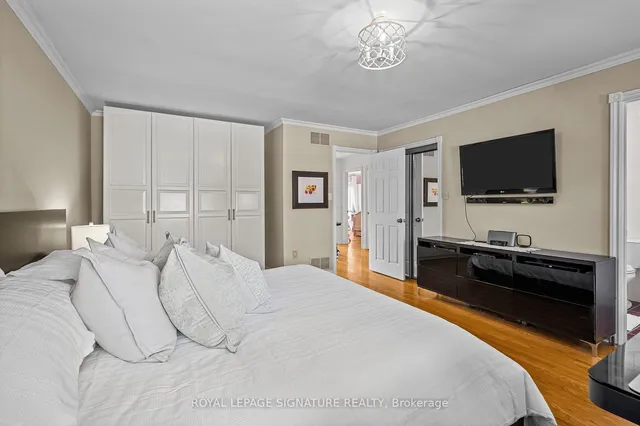 Additional property image - 599 Glencairn Ave
