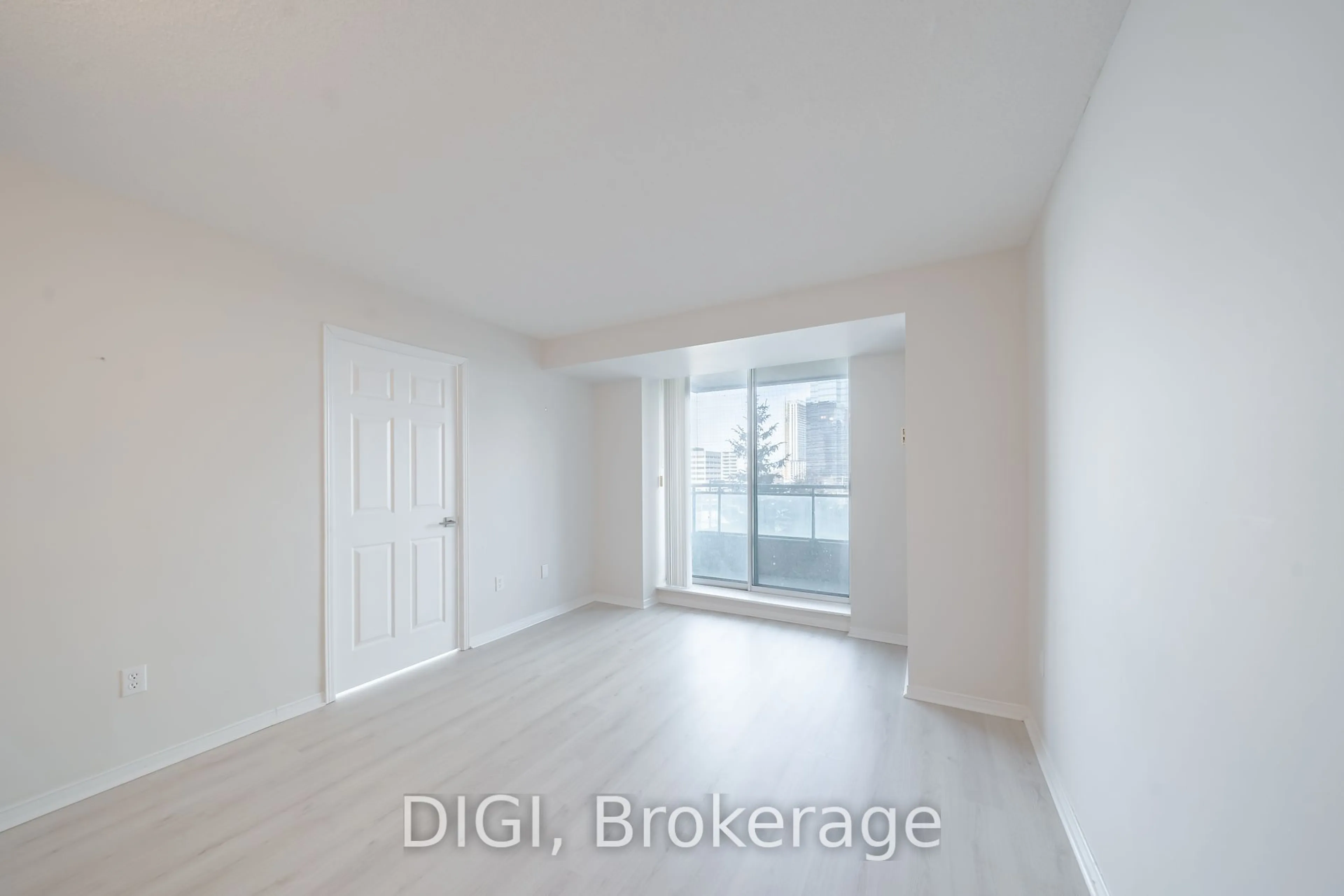 A pic of a room for 1 Pemberton Ave #502, Toronto Ontario M2M 4L9