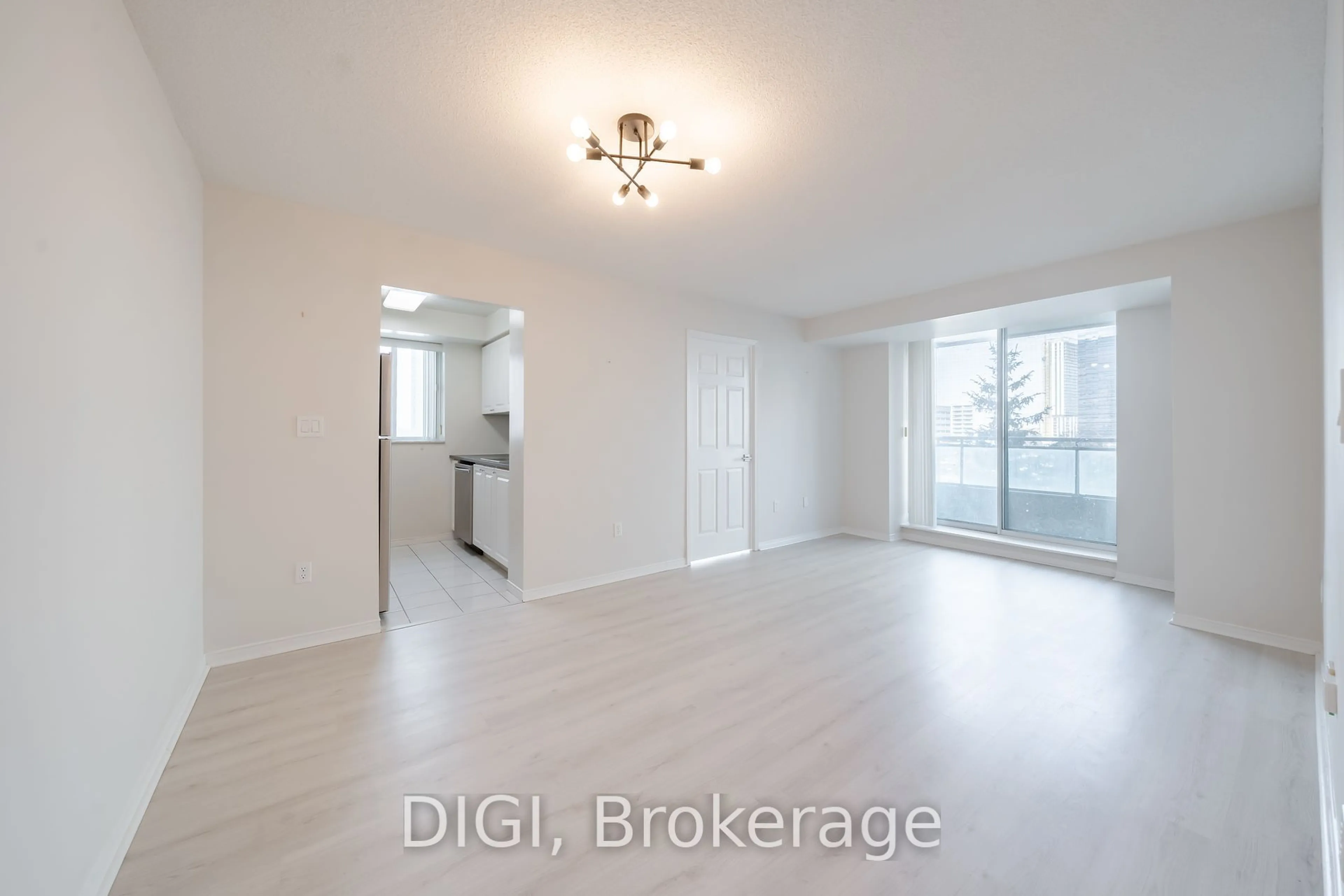 A pic of a room for 1 Pemberton Ave #502, Toronto Ontario M2M 4L9