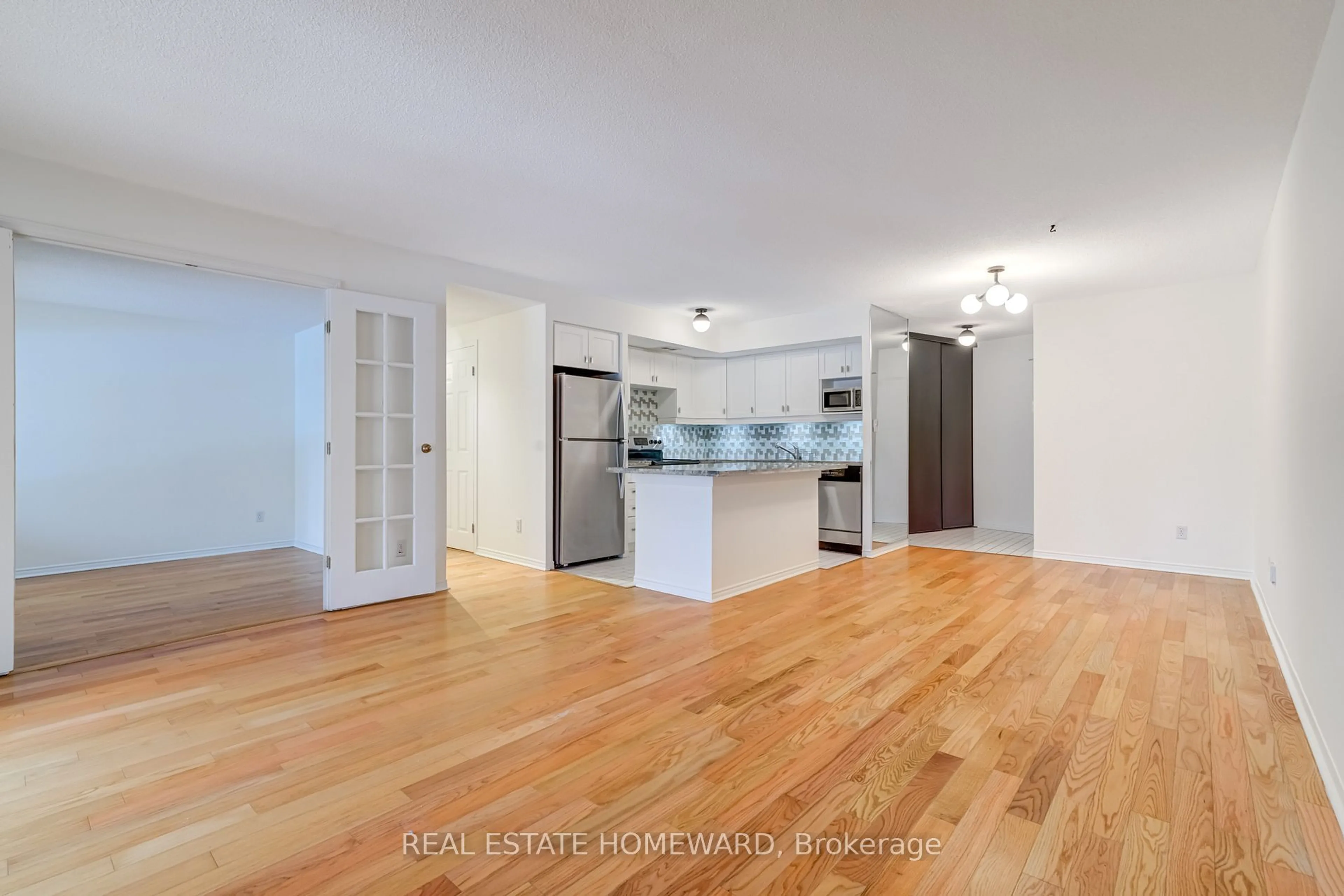 Open concept kitchen, unknown for 25 The Esplanade #1308, Toronto Ontario M5E 1W5