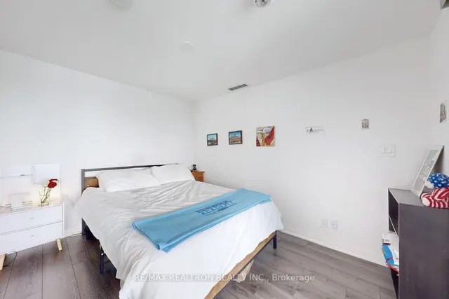 Additional property image - 99 Foxbar Rd Unit 801