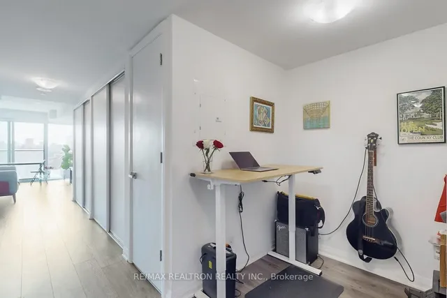 Additional property image - 99 Foxbar Rd Unit 801