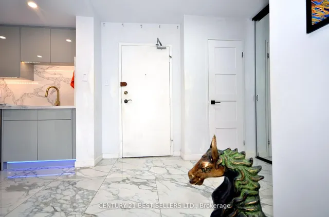 Additional property image - 100 Canyon Ave Unit 302