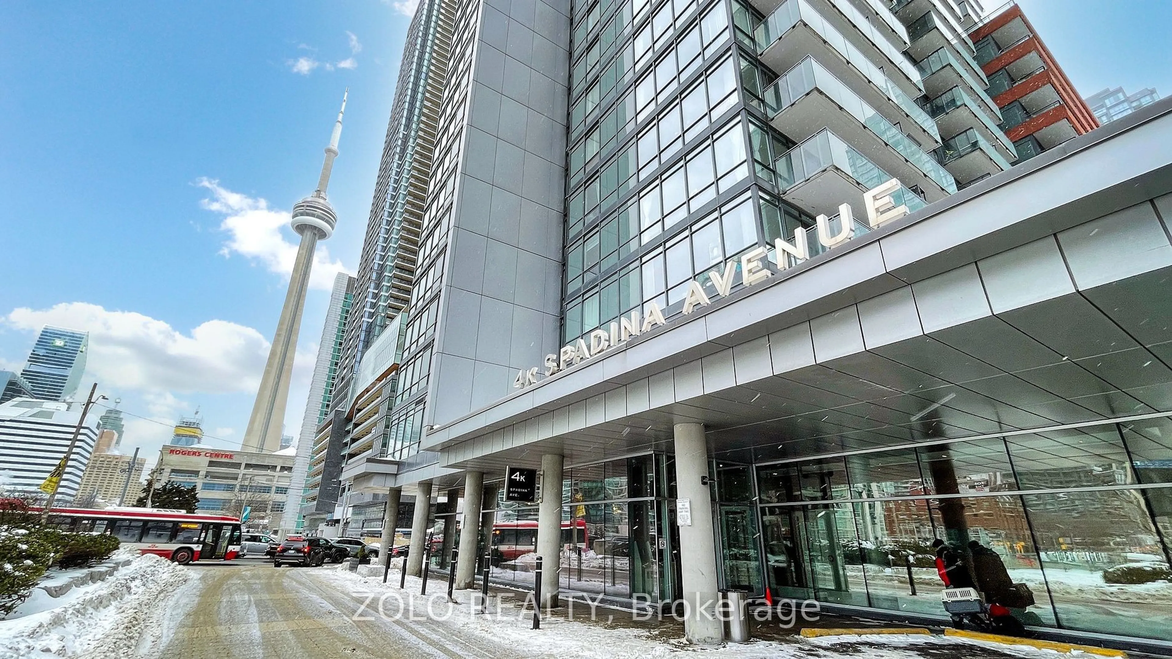 Indoor foyer for 4k spadina Ave #1918, Toronto Ontario M5V 3Y9