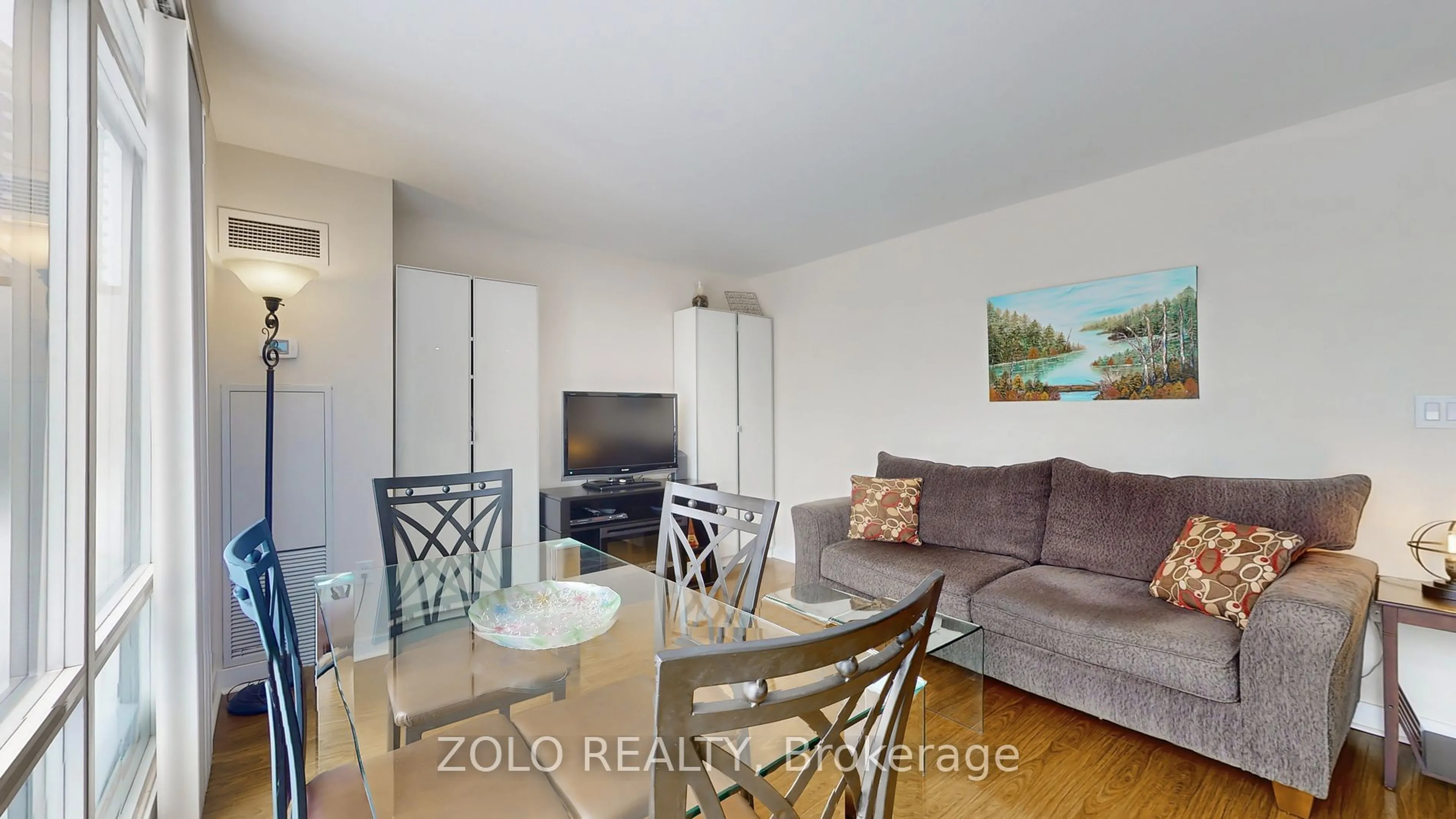 Living room with furniture, wood/laminate floor for 4k spadina Ave #1918, Toronto Ontario M5V 3Y9