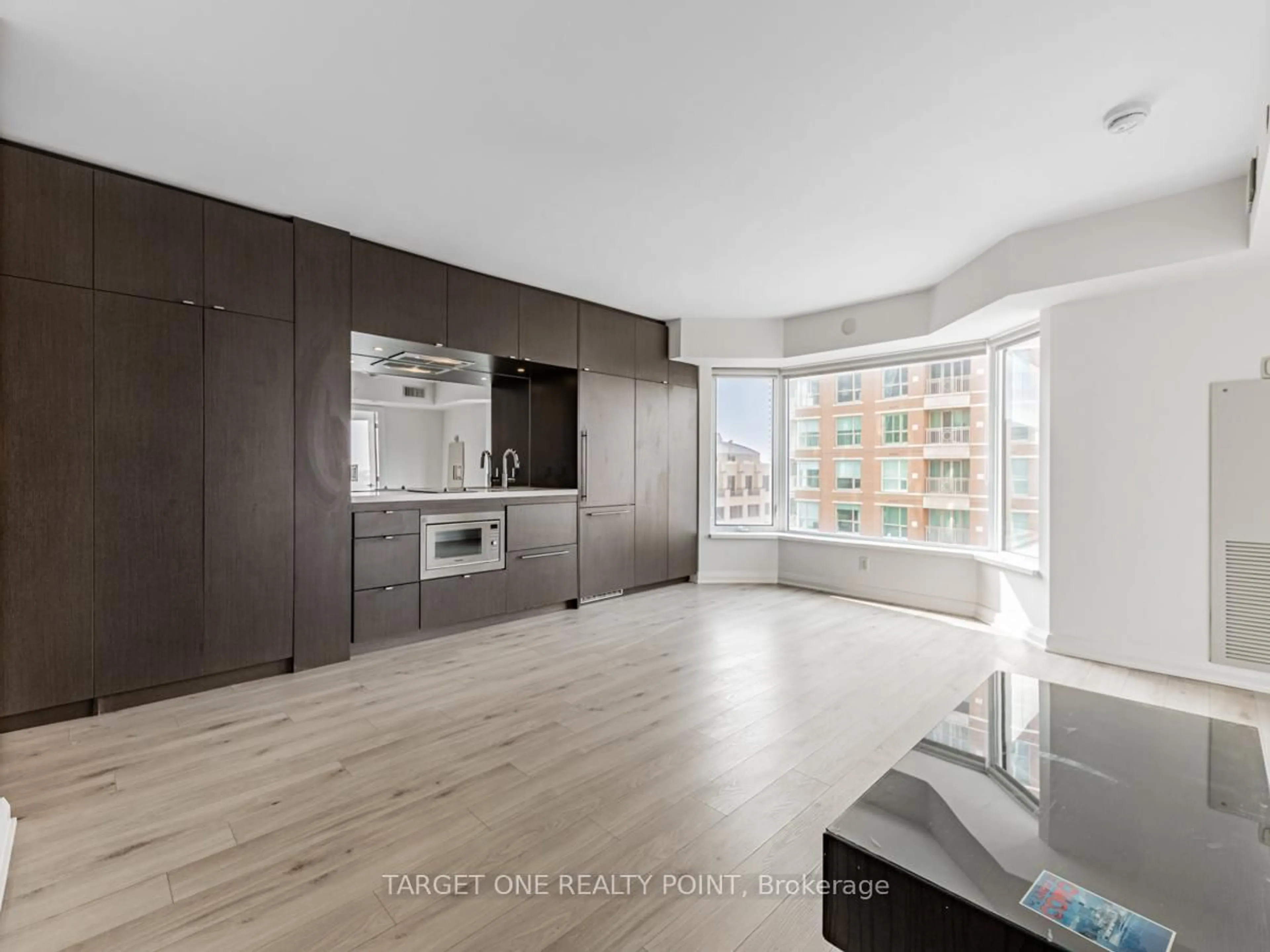 Open concept kitchen, unknown for 155 Yorkville Ave #1617, Toronto Ontario M5R 0B4