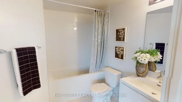 Additional property image - 159 Wellesley St Unit 1908