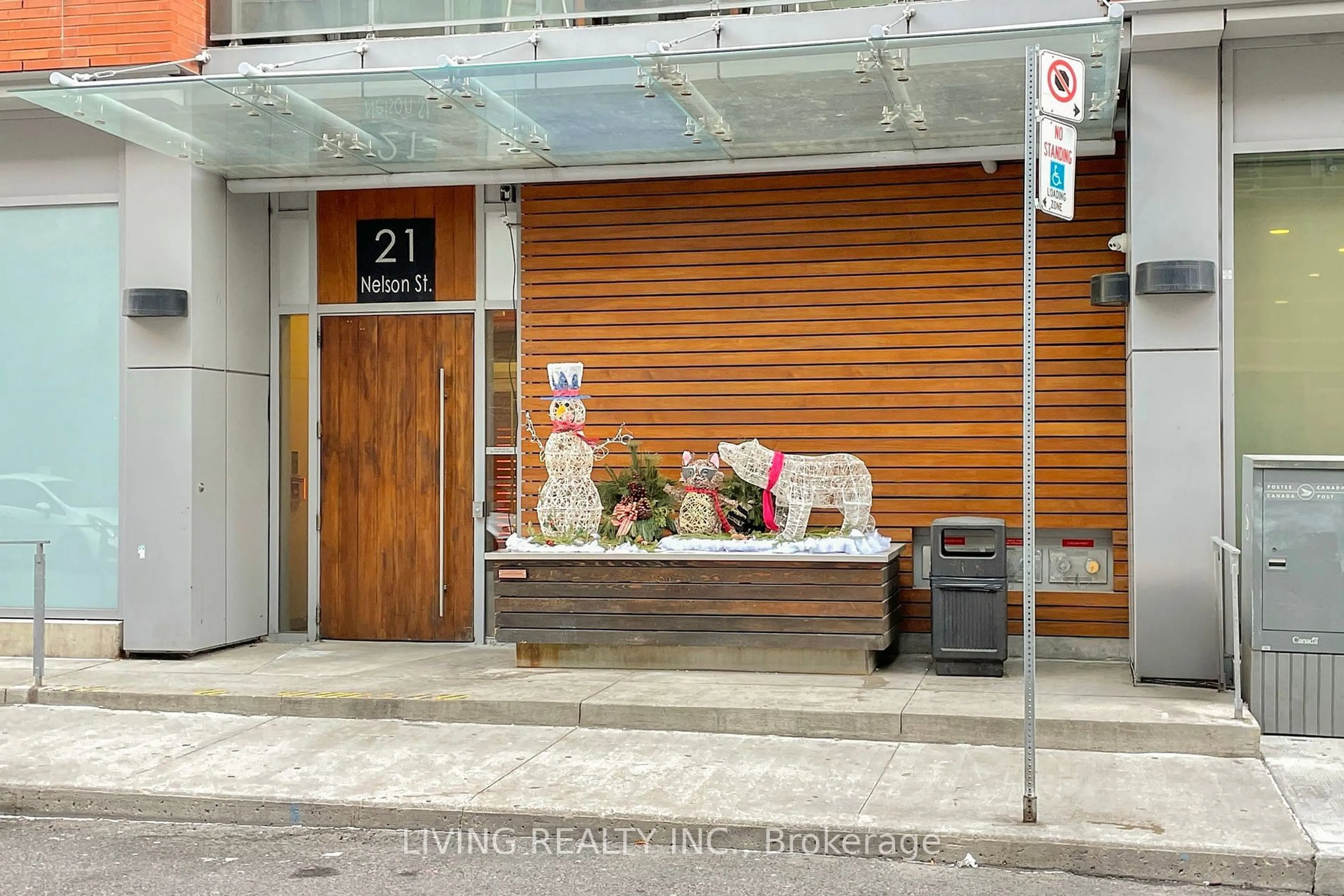 Unknown for 21 Nelson St #605, Toronto Ontario M5V 3H9