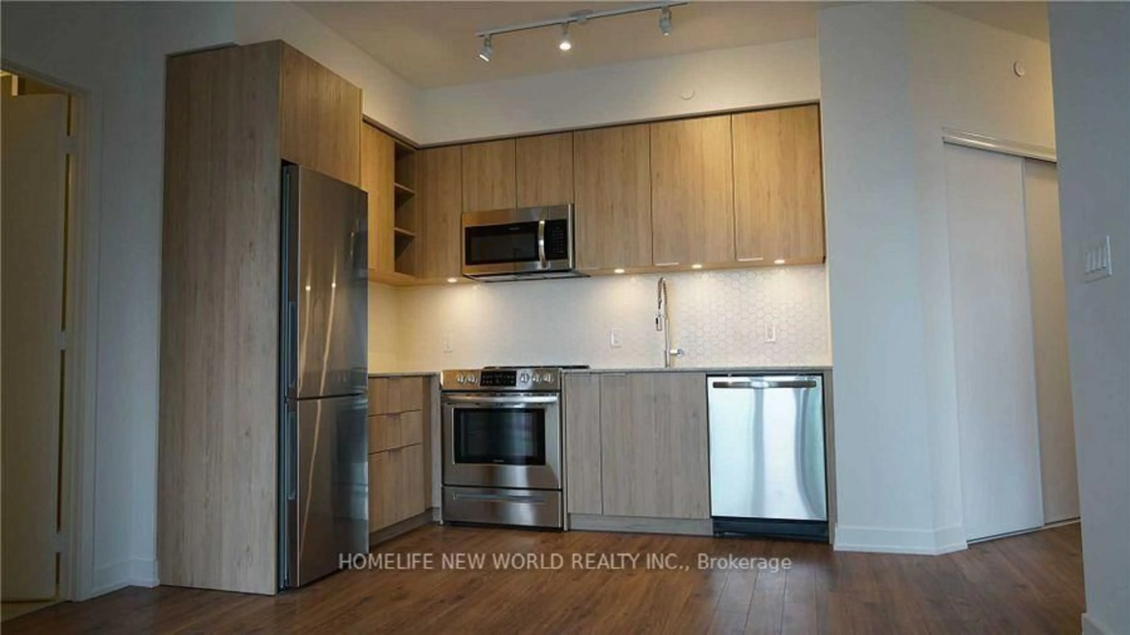 Standard kitchen, wood/laminate floor for 30 Ordnance St #2002, Toronto Ontario M6K 0C8