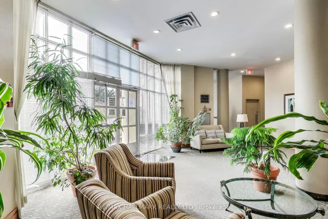 Additional property image - 11 Thorncliffe Park Dr Unit 406
