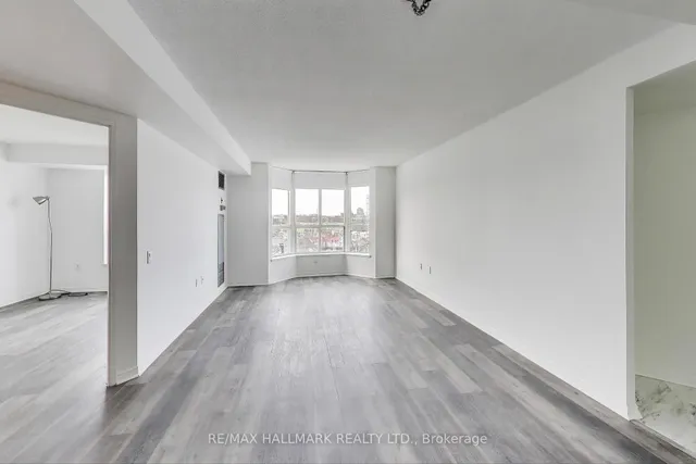 Additional property image - 11 Thorncliffe Park Dr Unit 406