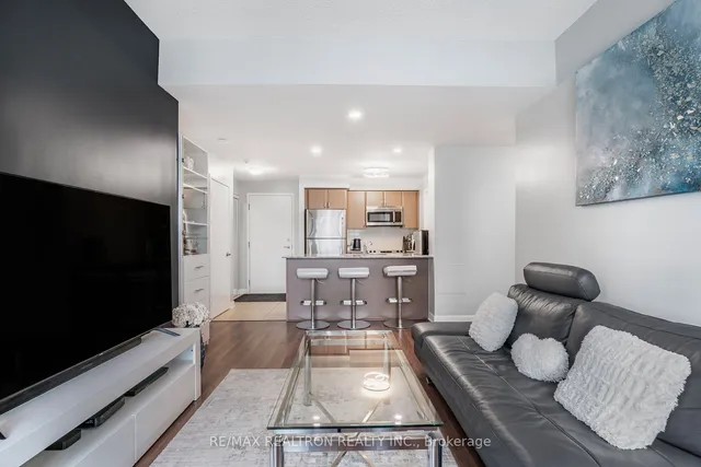 Additional property image - 525 Wilson Ave Unit 1011