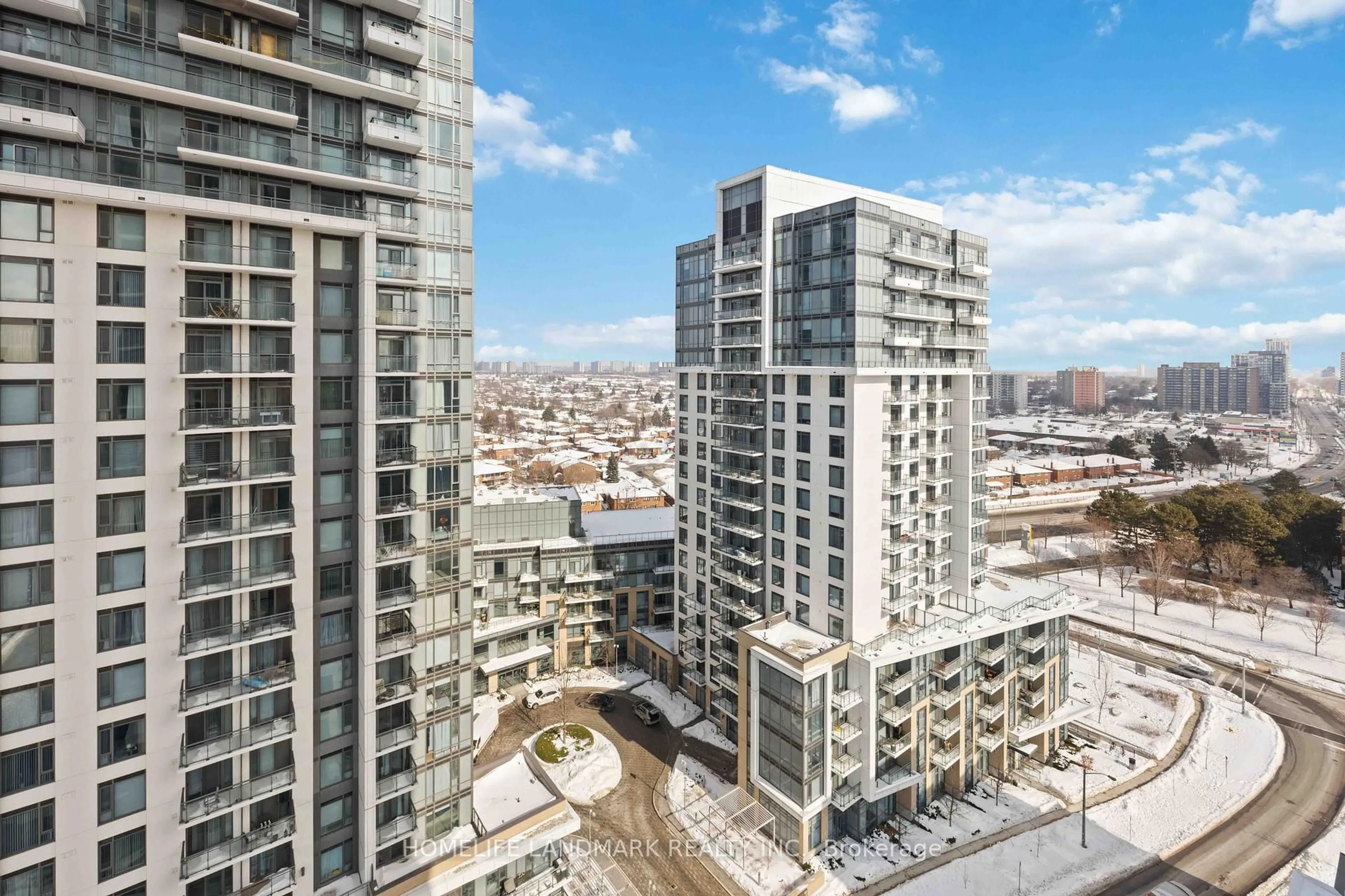 A pic from outside/outdoor area/front of a property/back of a property/a pic from drone, city buildings view from balcony for 55 Ann O'reilly Rd #1501, Toronto Ontario M2J 0E1