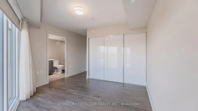 Additional property image - 575 Bloor St Unit 803