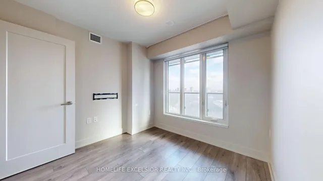 Additional property image - 575 Bloor St Unit 803