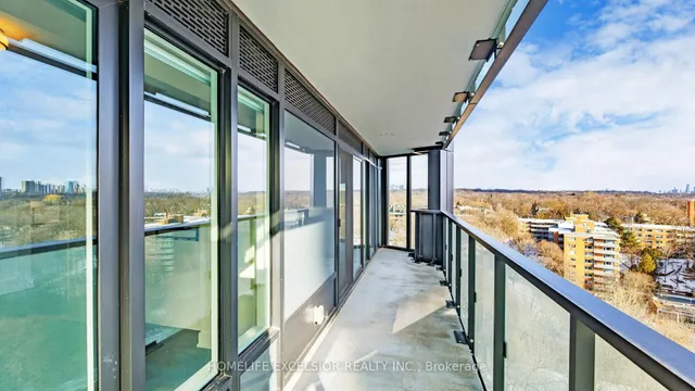 Additional property image - 575 Bloor St Unit 803
