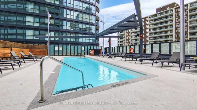 Additional property image - 575 Bloor St Unit 803