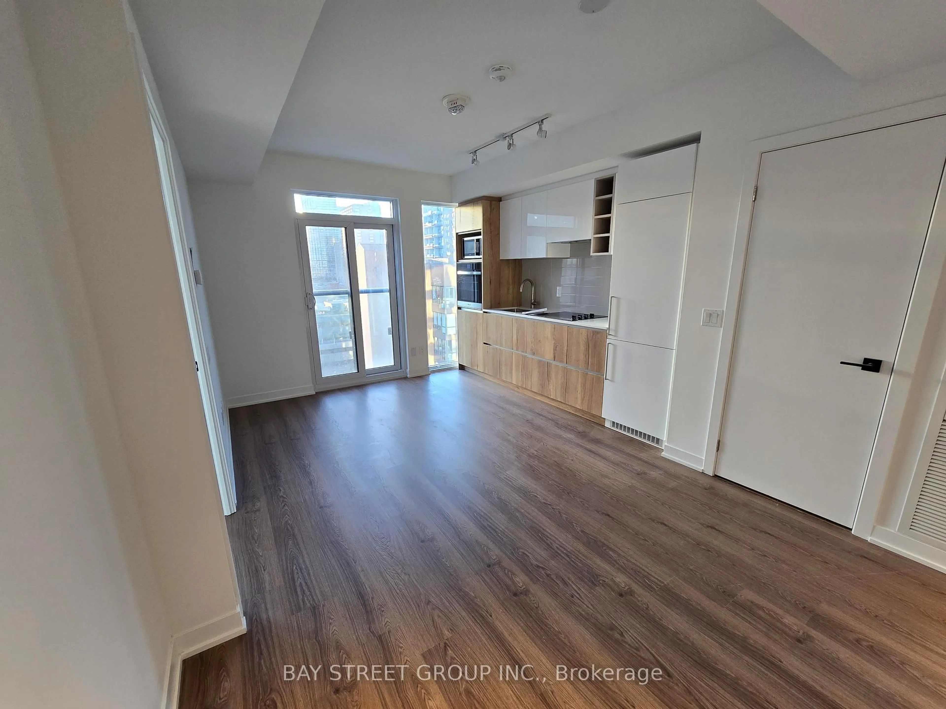 A pic of a room for 319 Jarvis St #1203, Toronto Ontario M5B 0C8