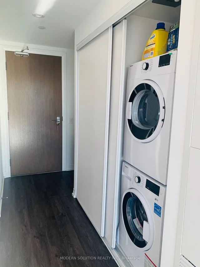 Additional property image - 251 Jarvis St Unit 3707