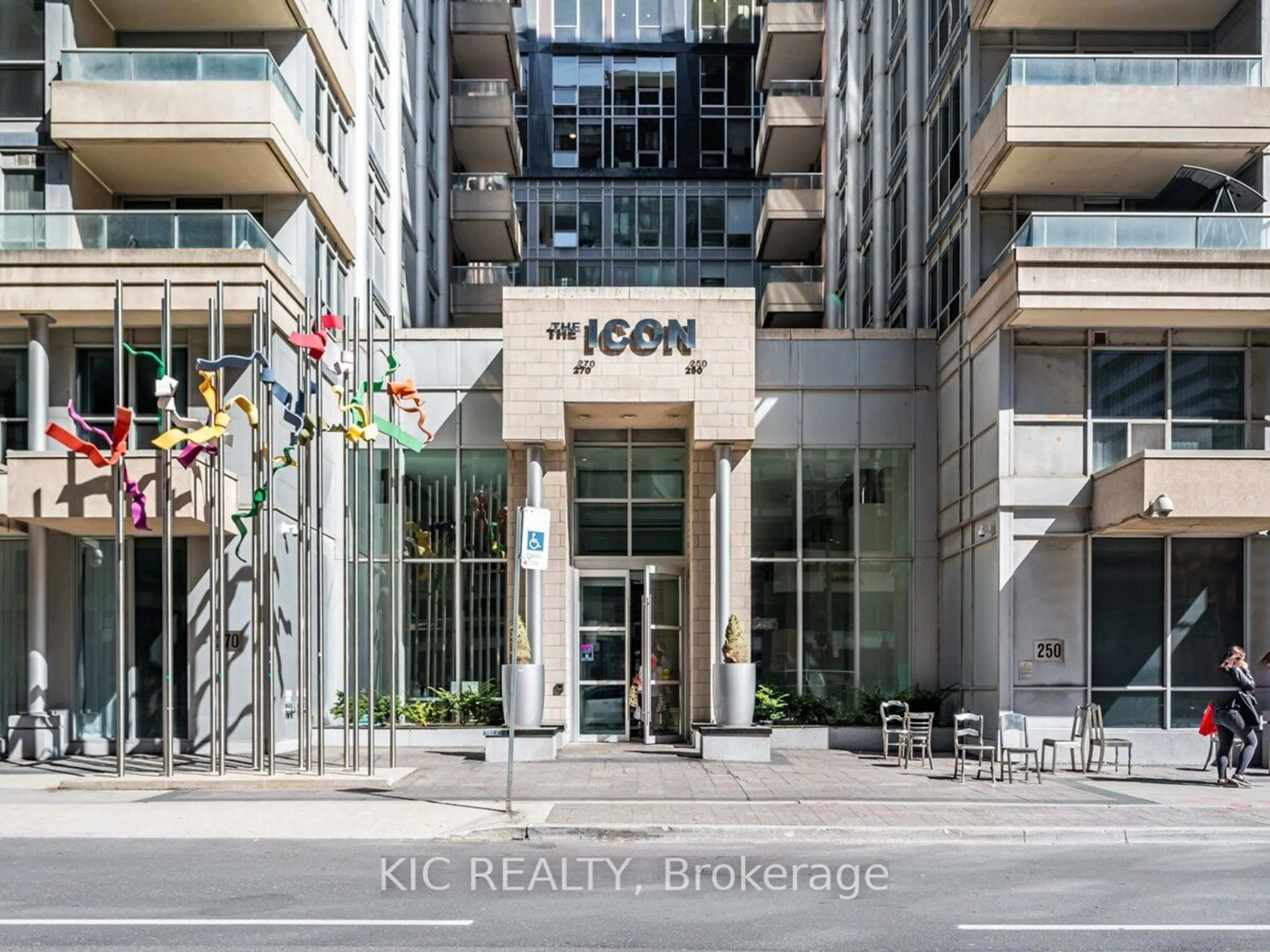 Unknown for 250 Wellington St #1727, Toronto Ontario M5V 3P6