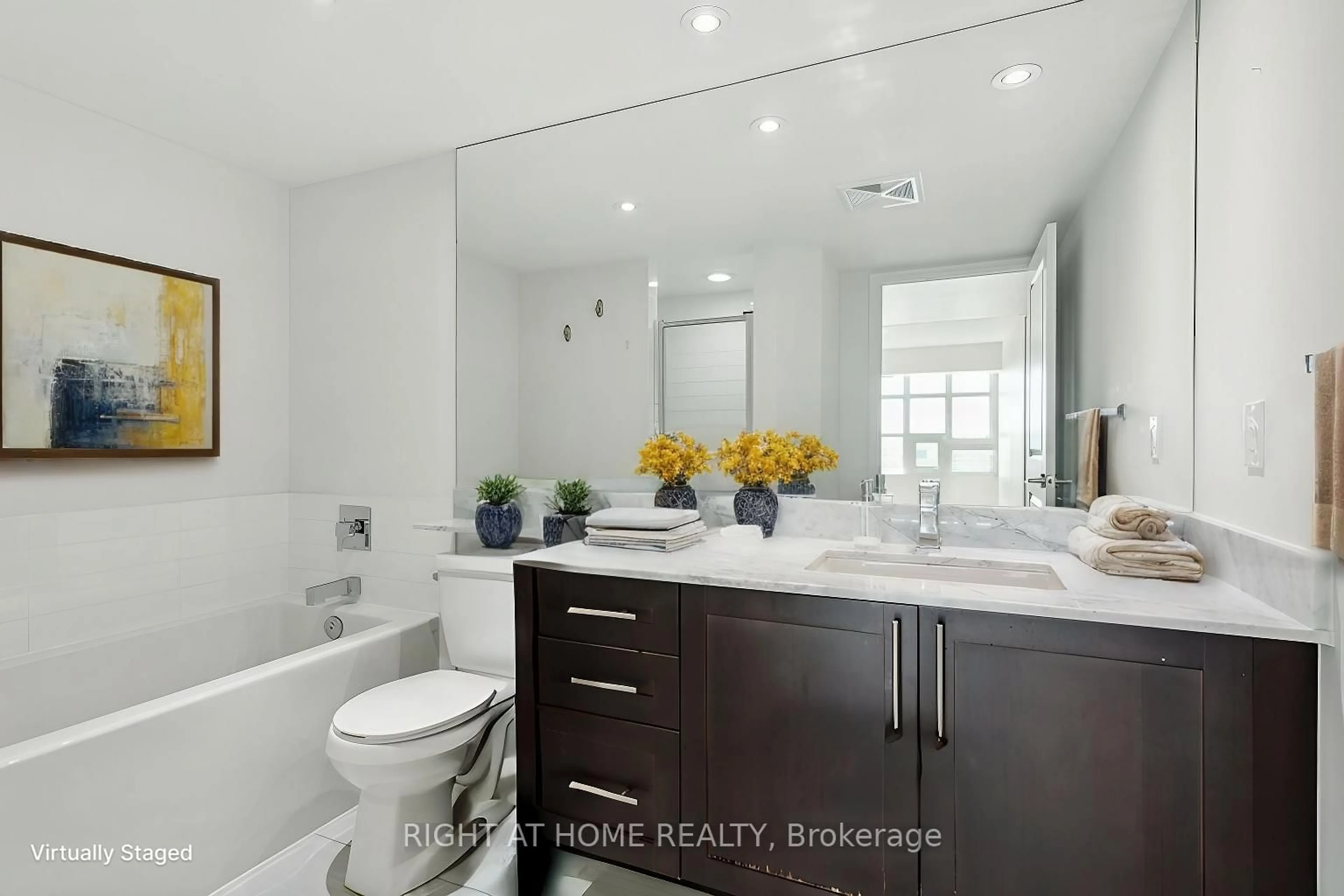 Contemporary bathroom, ceramic/tile floor for 85 East Liberty St #525, Toronto Ontario M6K 3R4