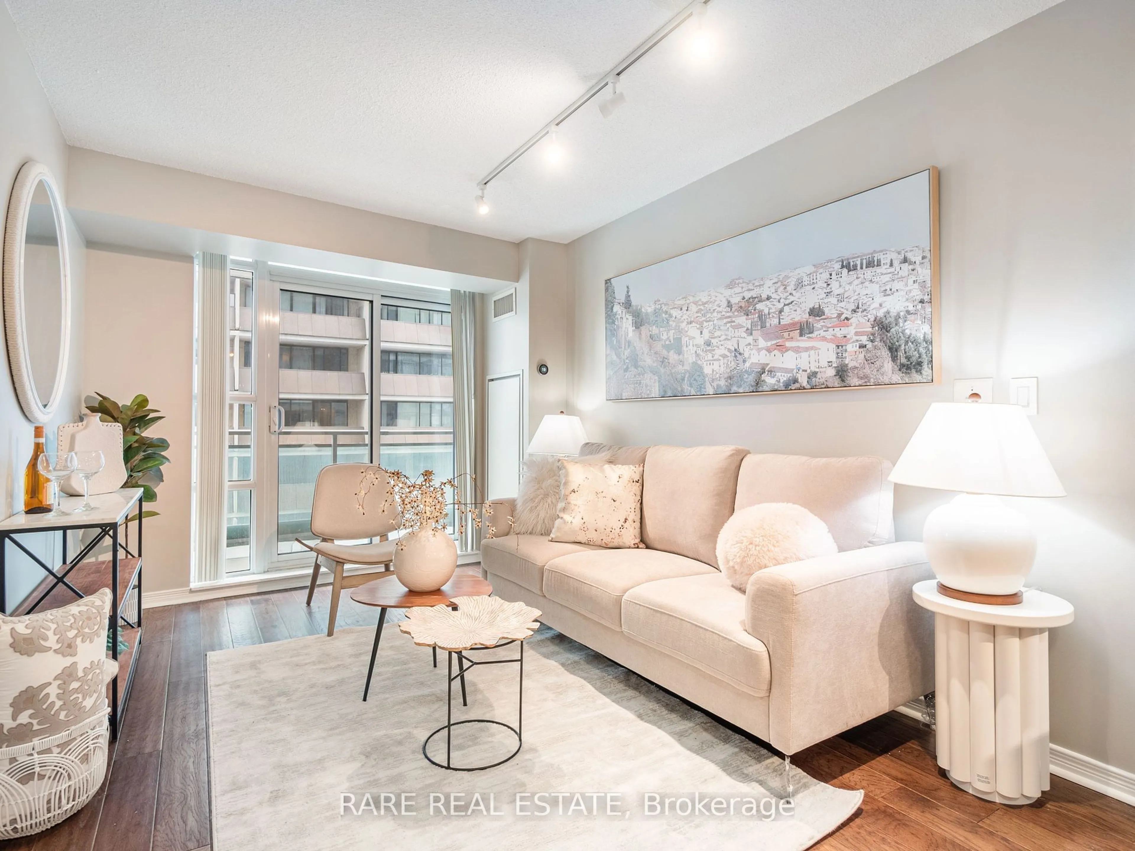 Living room with furniture, unknown for 736 Spadina Ave #1111, Toronto Ontario M5S 2J6