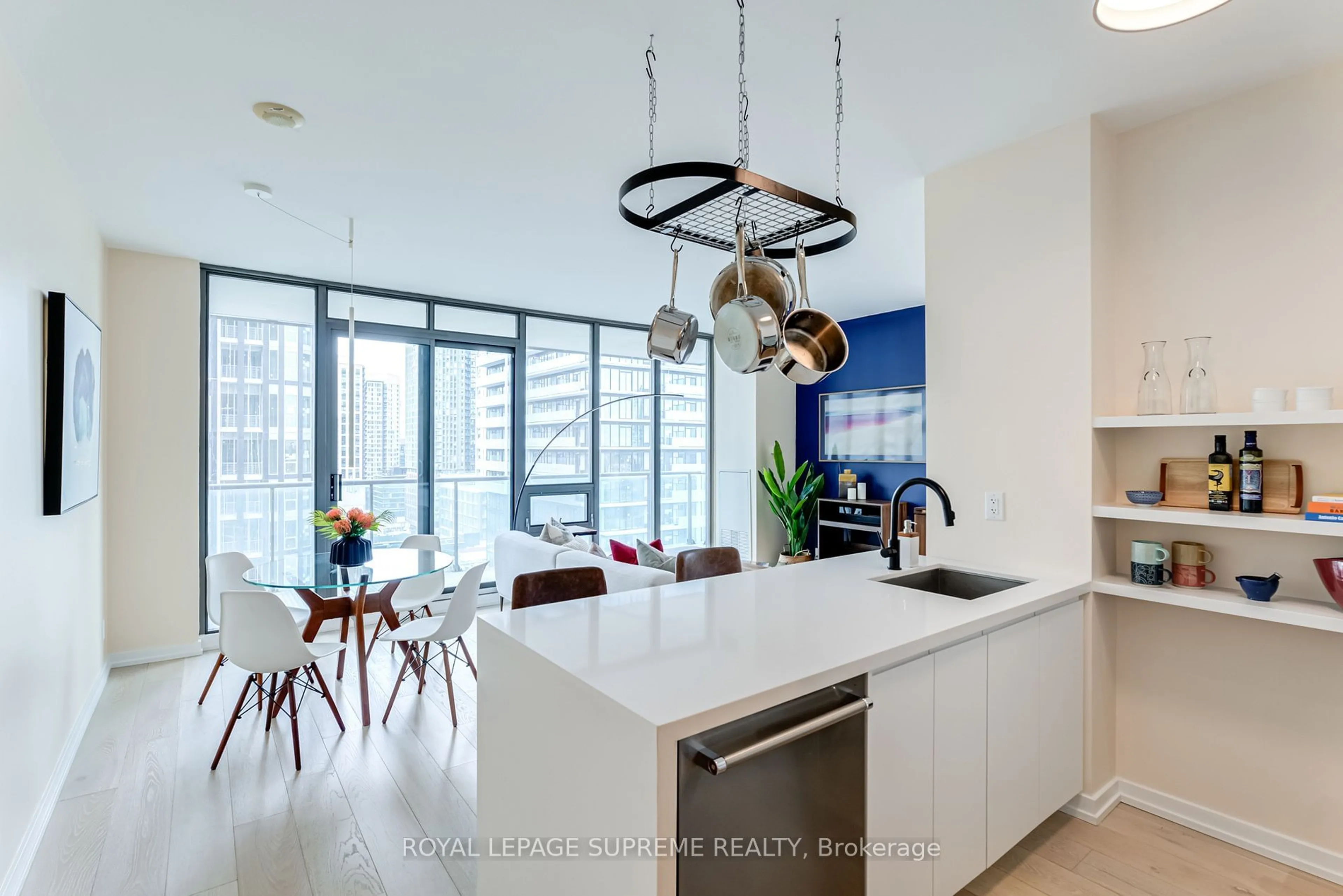 Contemporary kitchen, unknown for 33 Lombard St #1506, Toronto Ontario M5C 3H8