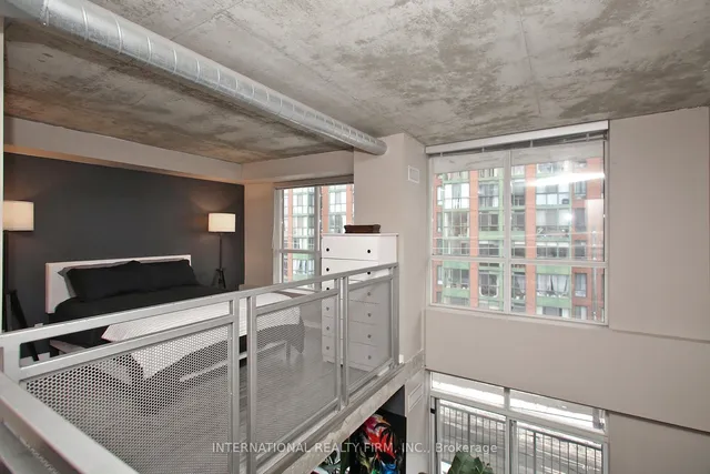 Additional property image - 800 King St Unit 408