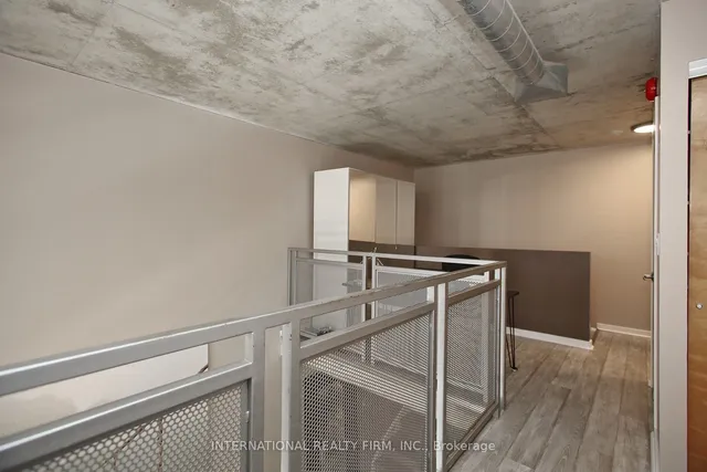 Additional property image - 800 King St Unit 408