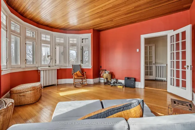 Additional property image - 27 Old Yonge St