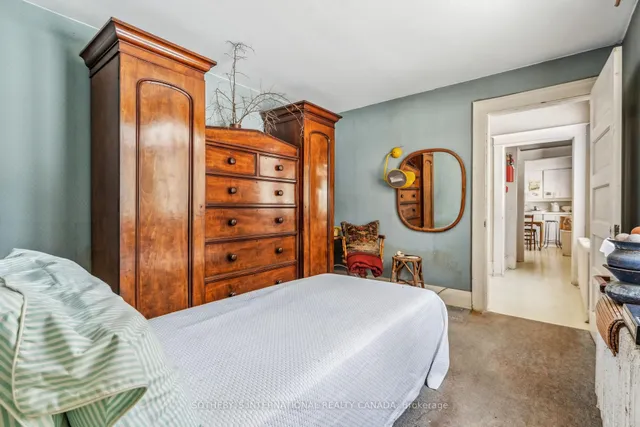 Additional property image - 27 Old Yonge St