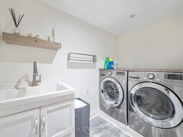 Additional property image - 228 Walmer Rd